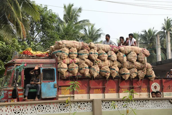 Indian Workers Lorry Hyderabad India 25Th March 2021 — Stock Photo, Image