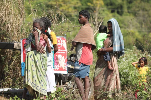 Hint Trible Vizag India 'yı izliyor. 12 Aralık 2020.