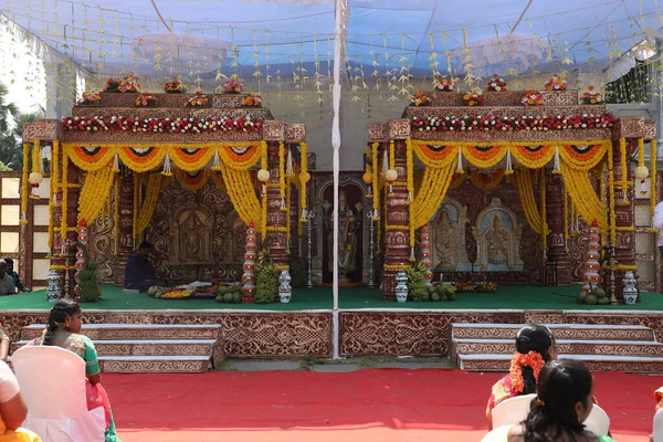 Geleneksel Hindu düğün töreni