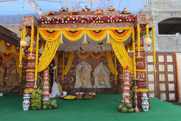 Geleneksel Hindu düğün töreni