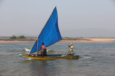 Sahildeki balıkçılar