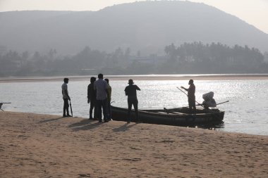 Vizag Hindistan 'daki balıkçılar.