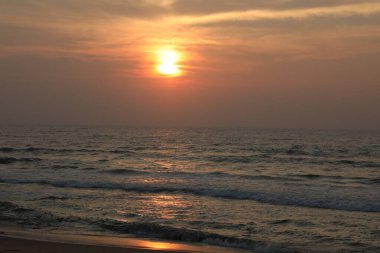 Günbatımında İnsanoğlunun Silueti