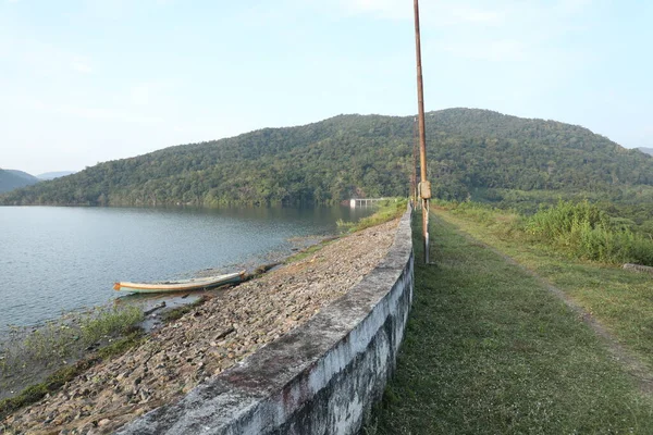 Água Reserva Barragem Derramamento Caminho — Fotografia de Stock