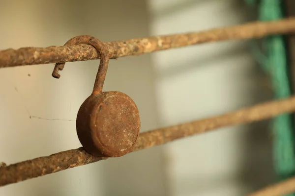 Antic Door Locker Close — Stock Photo, Image