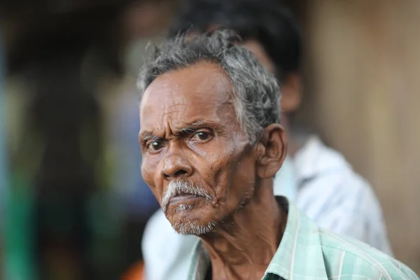印度老人接近2020年12月8日印度海得拉巴 — 图库照片