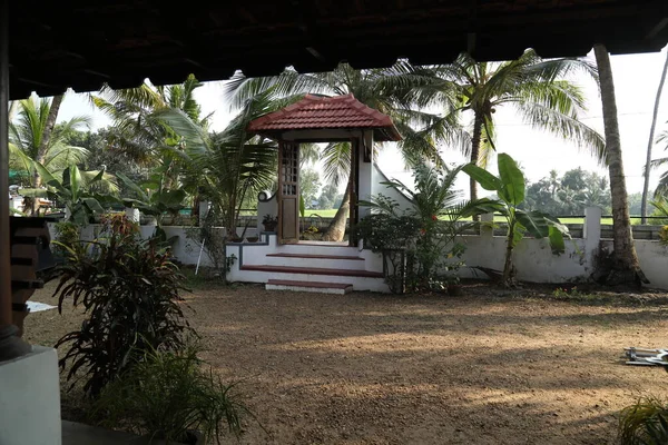 Rumah Pedesaan Kontemporer Desa — Stok Foto