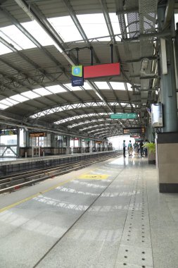 Metro Tren İstasyonu Hyderaba