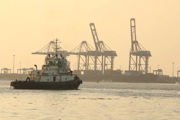 Harbor Bir Gemi — Stok fotoğraf