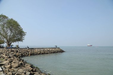 Teknedeki balıkçılar