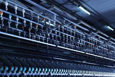 Eski fabrikanın içi.