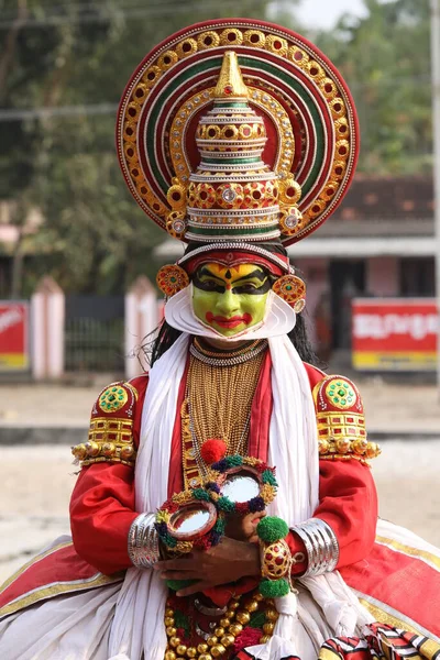 Geleneksel Halk Dansçısı Kerala Hindistan — Stok fotoğraf
