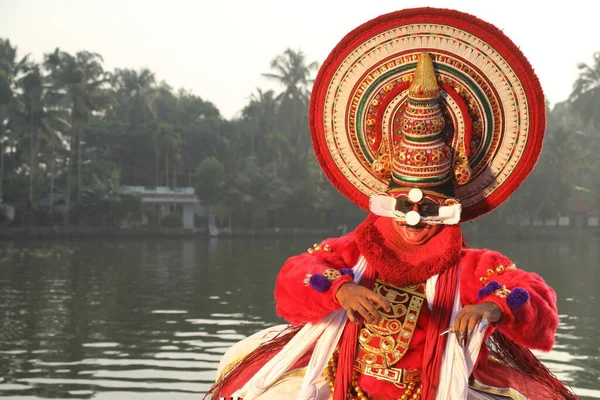 Geleneksel Halk Dansçısı Kerala Hindistan — Stok fotoğraf