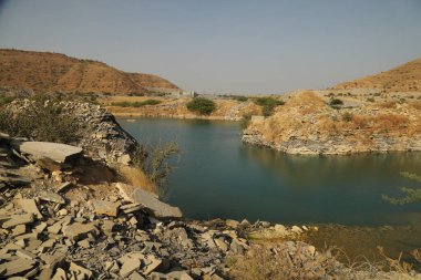 Siyah taş madenciliği