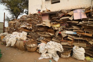 Kırsal alanda çöplük