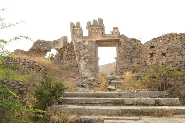 Antika kale duvar dokusu