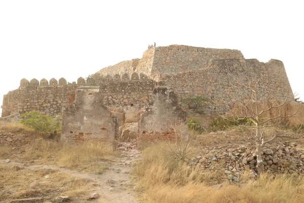 Antika kale duvar dokusu