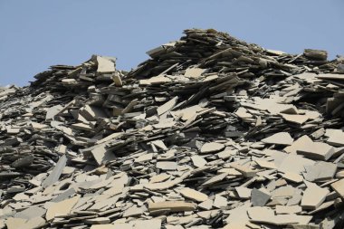 Siyah taş madenciliği