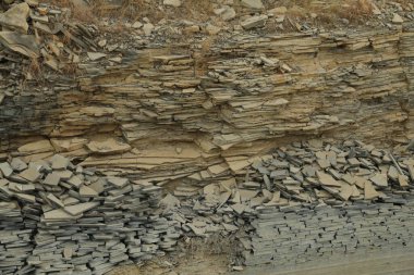 Siyah taş madenciliği