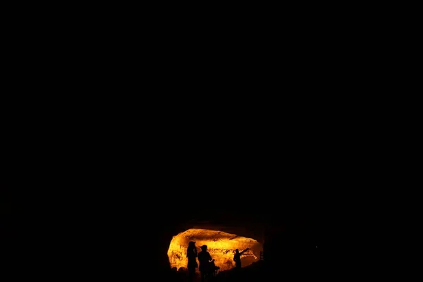 Silhouetten Felshöhlen Indien — Stockfoto