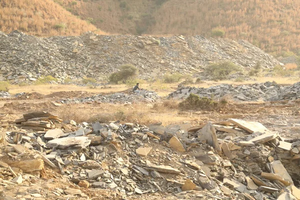 乡郊地区电单车骑手 — 图库照片