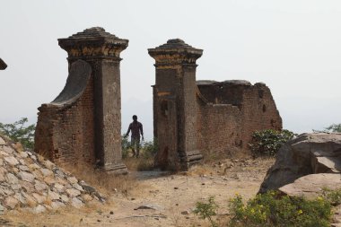 Doğada dansçı silueti