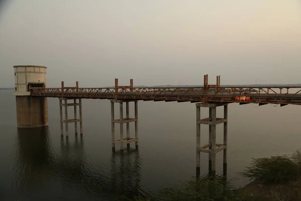 Ponte Ferro Com Linha Tubulação — Fotografia de Stock