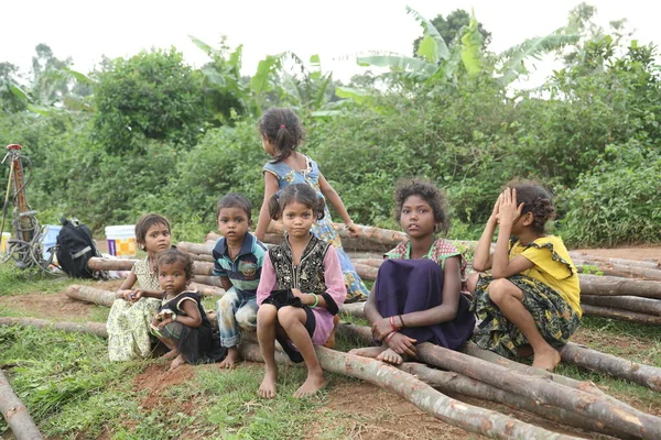 Hint Kabilesi, 25 Mart 2021 'de Araku Vadisi Hindistan kırsal bölgesini izliyor.