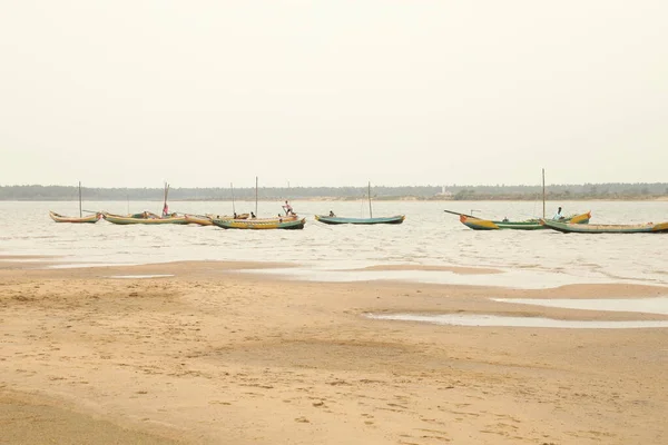 Bateaux Dans Rivière — Photo