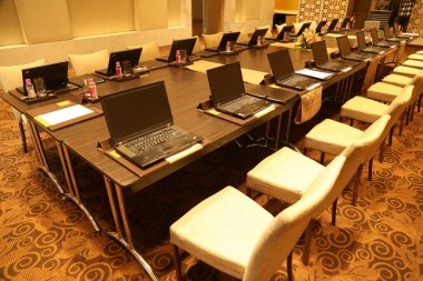 Konferans Salonu İçi