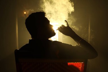 Man Head Silueti yakın plan