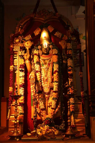 Hinduistische Gottesstatue Einem Tempel — Stockfoto