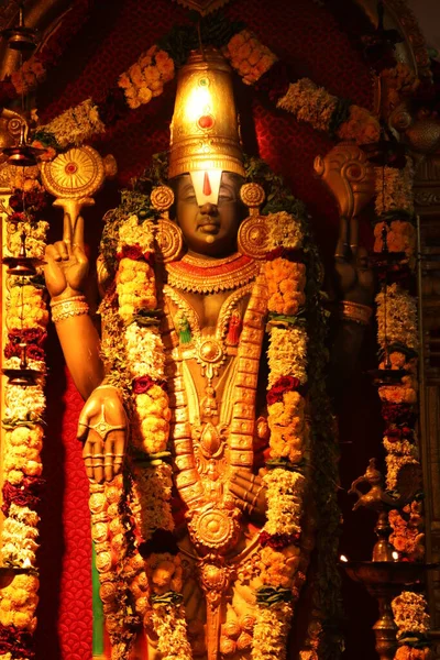 Hindu Gud Staty Ett Tempel — Stockfoto