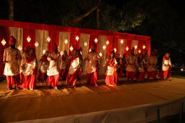 Hintli Dansçılar Hyderabad kılığında Hindistan 25 Mart 2021