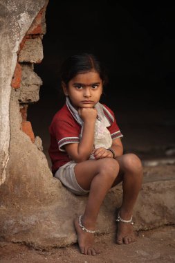 Hindistan 'daki Zavallı Çocuklar 25 Nisan 2021