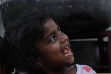 Hindistan 'daki Zavallı Çocuklar 25 Nisan 2021