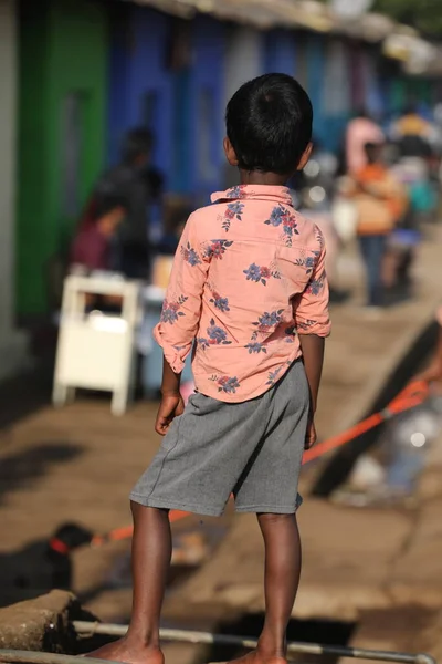 Indian Children Watching Hyderabad India April 2021 — Stockfoto