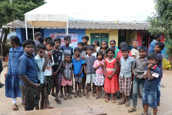 Indische Kinder Beobachten Hyderabad Indien April 2021 — Stockfoto