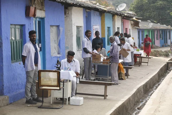 Haydarabad Kırsalında Ücretsiz Tıp Kampı 25 Nisan 2021