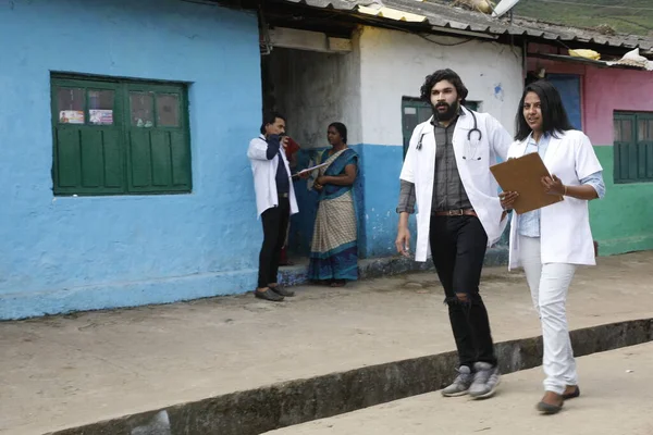 Haydarabad Kırsalında Ücretsiz Tıp Kampı 25 Nisan 2021