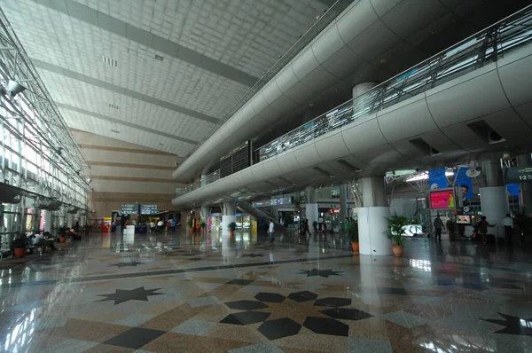 Interiorul Unui Aeroport — Fotografie, imagine de stoc