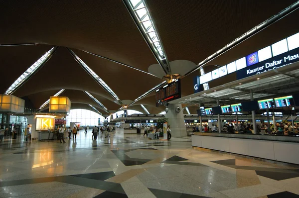 Interiorul Unui Aeroport — Fotografie, imagine de stoc