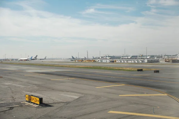 Esterno Dell Aeroporto — Foto Stock