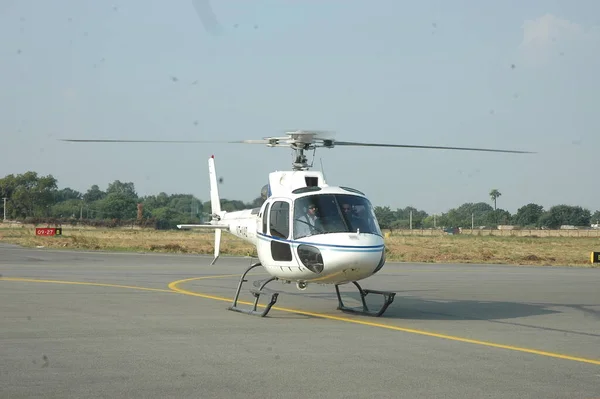 Helicóptero Estacionamento Hyderabad Índia — Fotografia de Stock