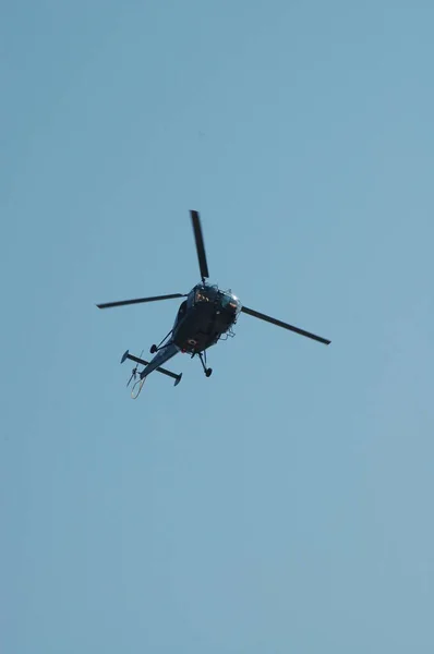 Helicopter Flying Close Earth — Stock Photo, Image