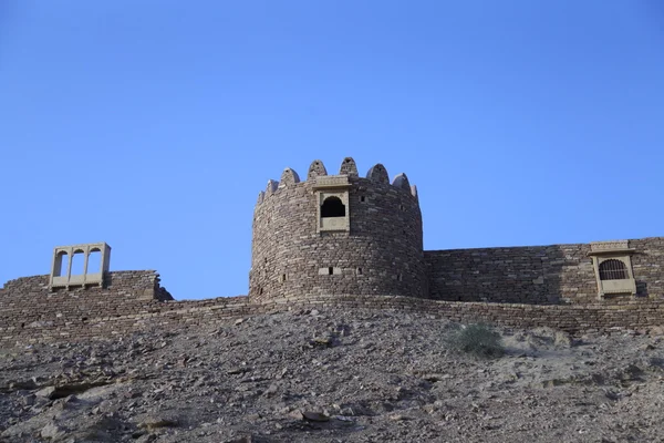 Vieilles ruines dans le désert — Photo