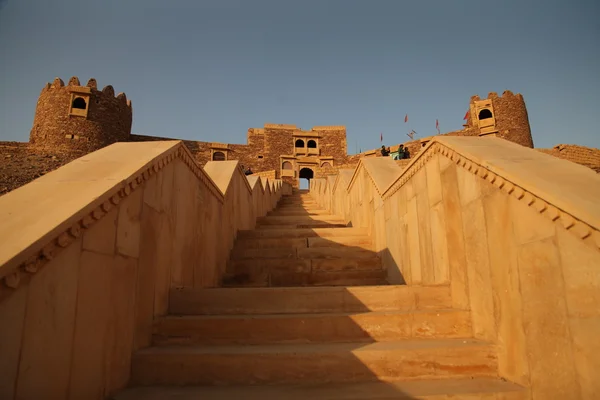 Old ruins in desert — Stock Photo, Image