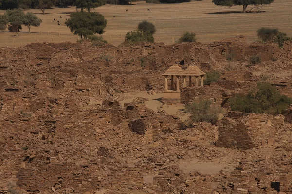 Eski kalıntıları çölde