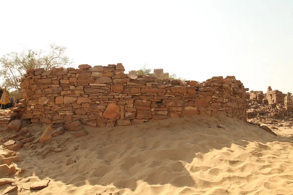 Old ruins in desert — Stock Photo, Image