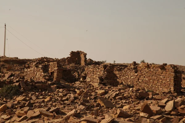Alte Ruinen in der Wüste — Stockfoto